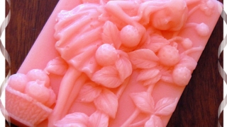Сапун за кръщене в нежно розово