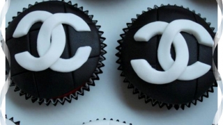 Бутикови кексчета Chanel